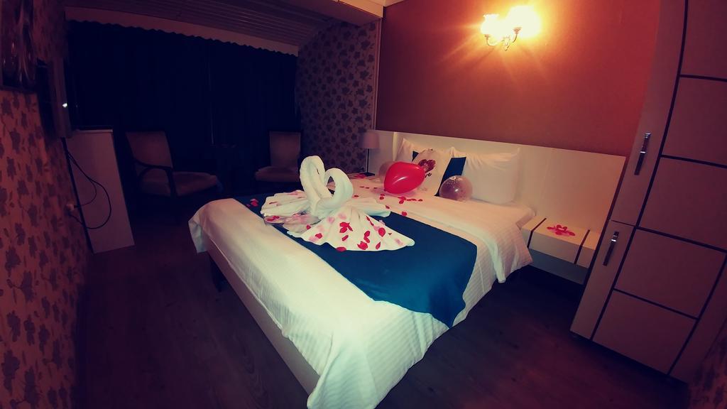Alesta Butik Otel Шиле Экстерьер фото